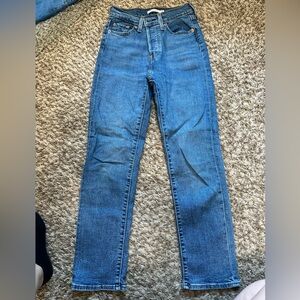Levi’s, wedgie straight cut jeans, size 26